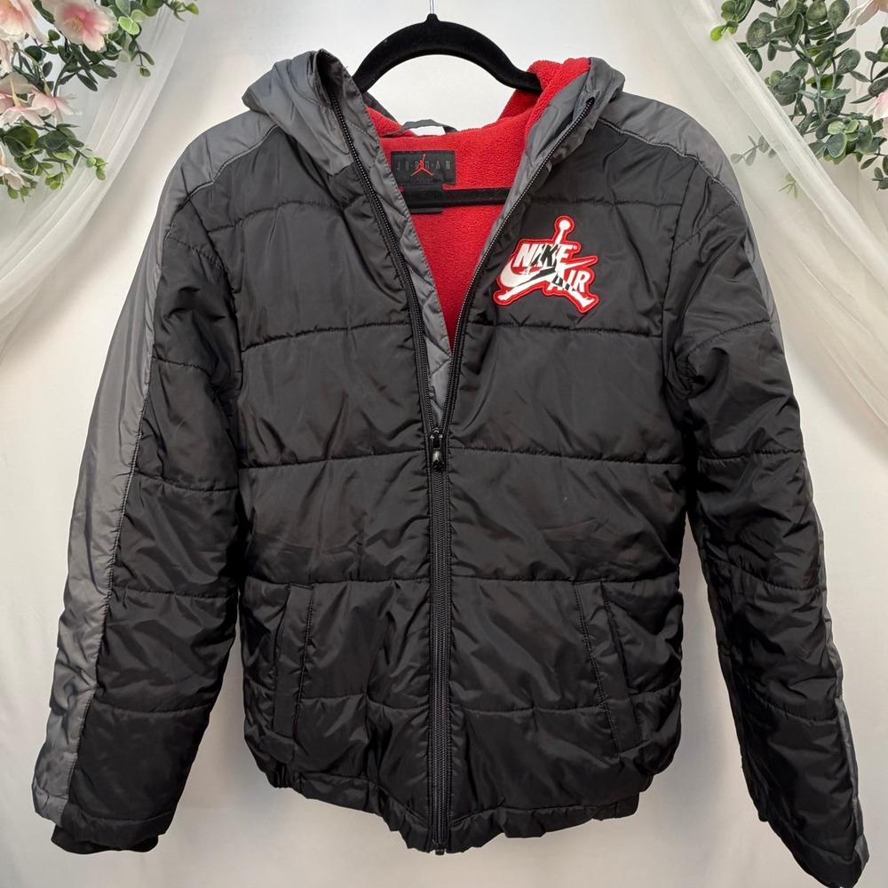 Jordan Nike Air Boys Puffer Jacket Black Grey Red Fleece Lined Hooded Large